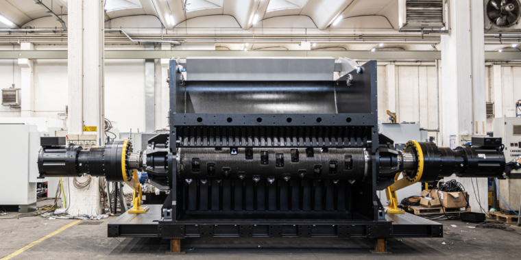 FOR REC X3000TW: un nuovo standard di efficienza nel mondo del riciclaggio industriale FOR REC X3000TW: un nuovo standard di efficienza nel mondo del riciclaggio industriale