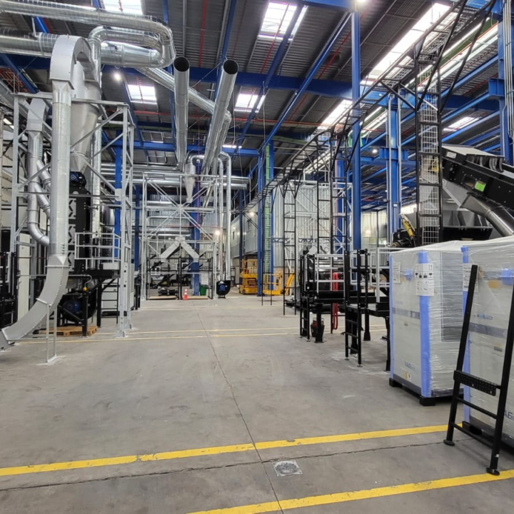 ee5f0304-9d0a-4add-bbc3-262df969d018