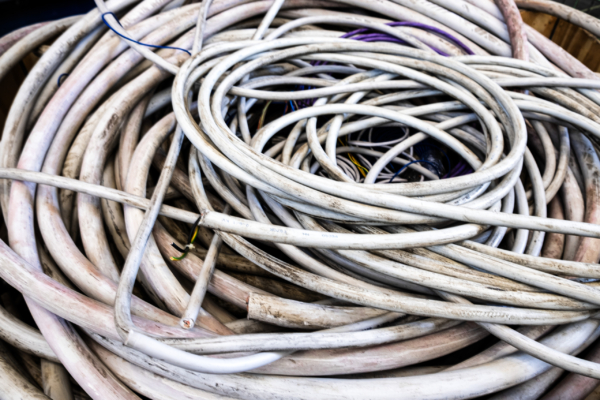 input cavi input cavi